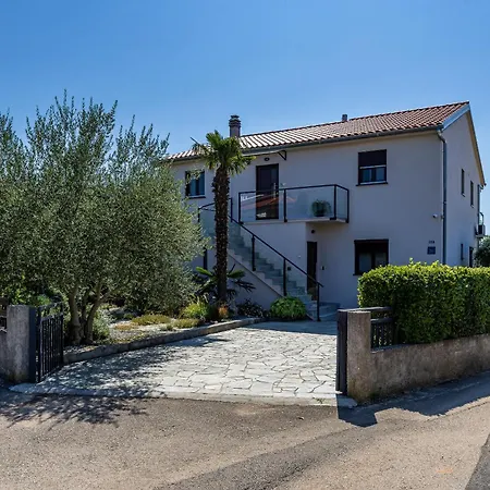 Aki Apartman