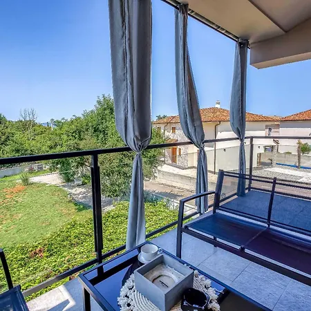 Apartment Aki Malinska